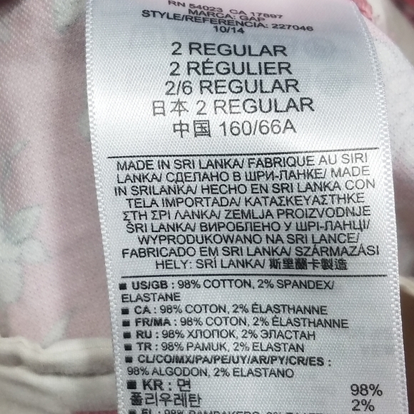 Gap Floral Pink and White Khakis Shorts - Picture 5 of 6